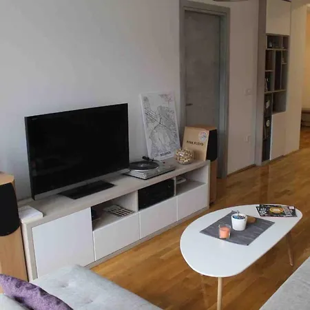 Kozara One Bedroom *
